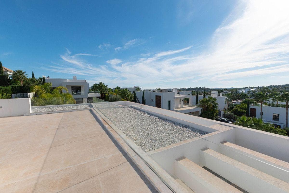 Detached Villa in Nueva Andalucía — photo 10 of 10