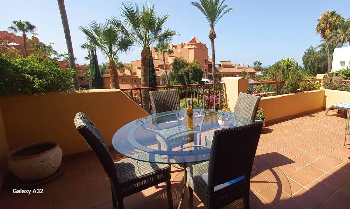 Ground Floor Apartment in Reserva de Marbella — photo 4 of 10