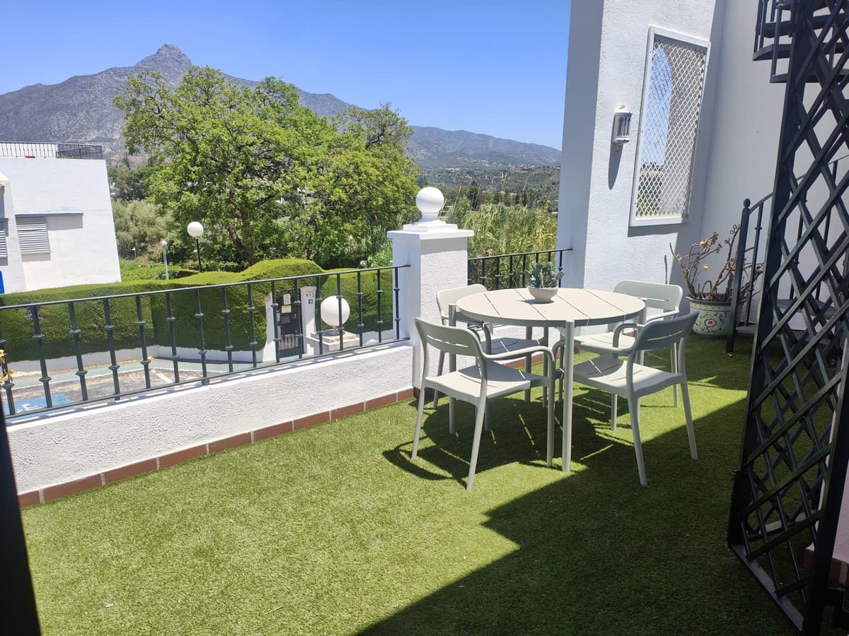 Penthouse in Nueva Andalucía — photo 7 of 10