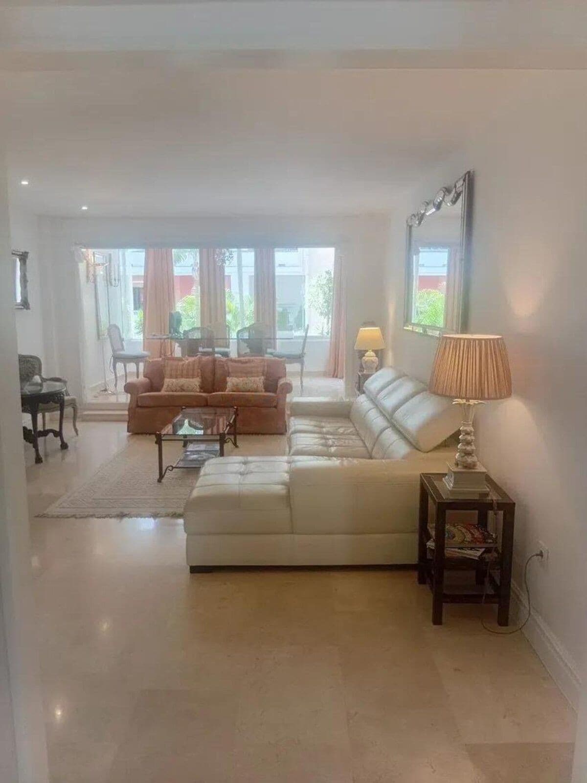 Middle Floor Apartment in The Golden Mile — photo 2 of 10