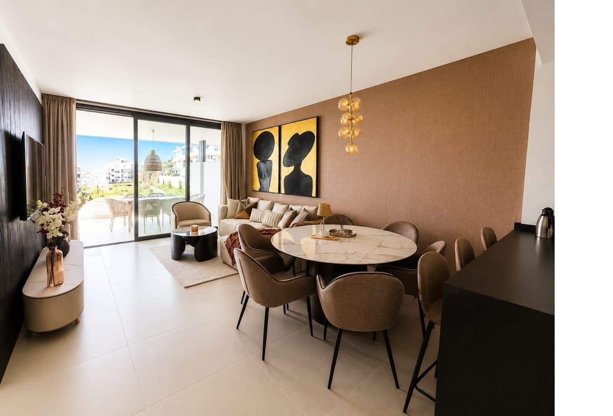 Middle Floor Apartment in Higueron — photo 1 of 10