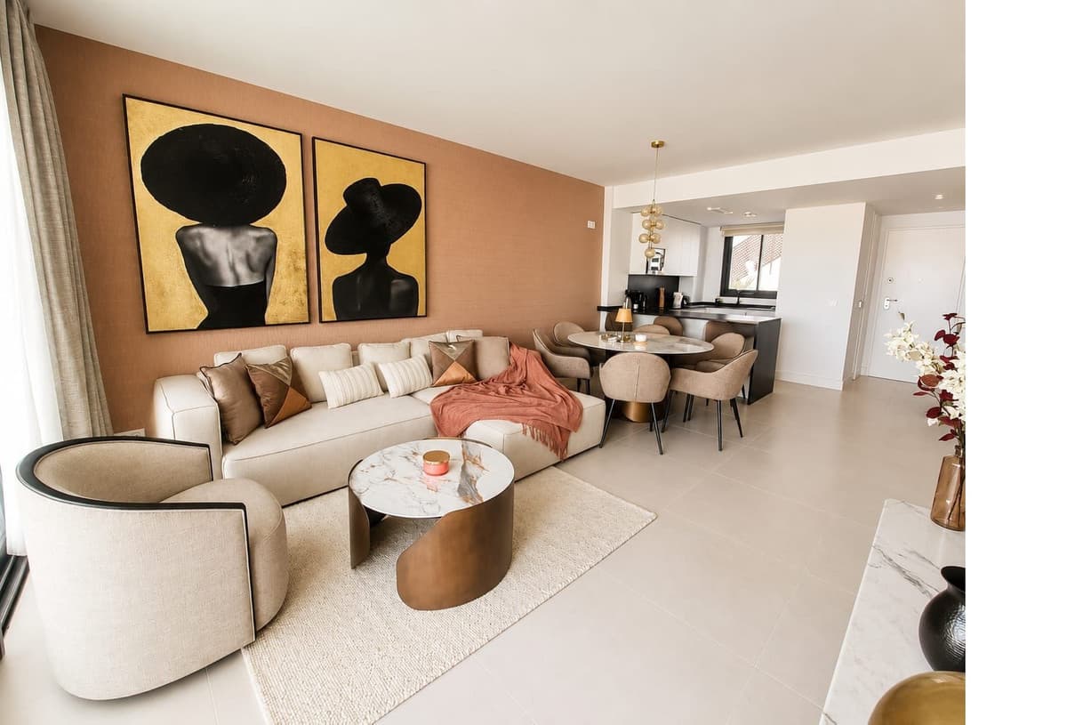 Middle Floor Apartment in Higueron — photo 2 of 10
