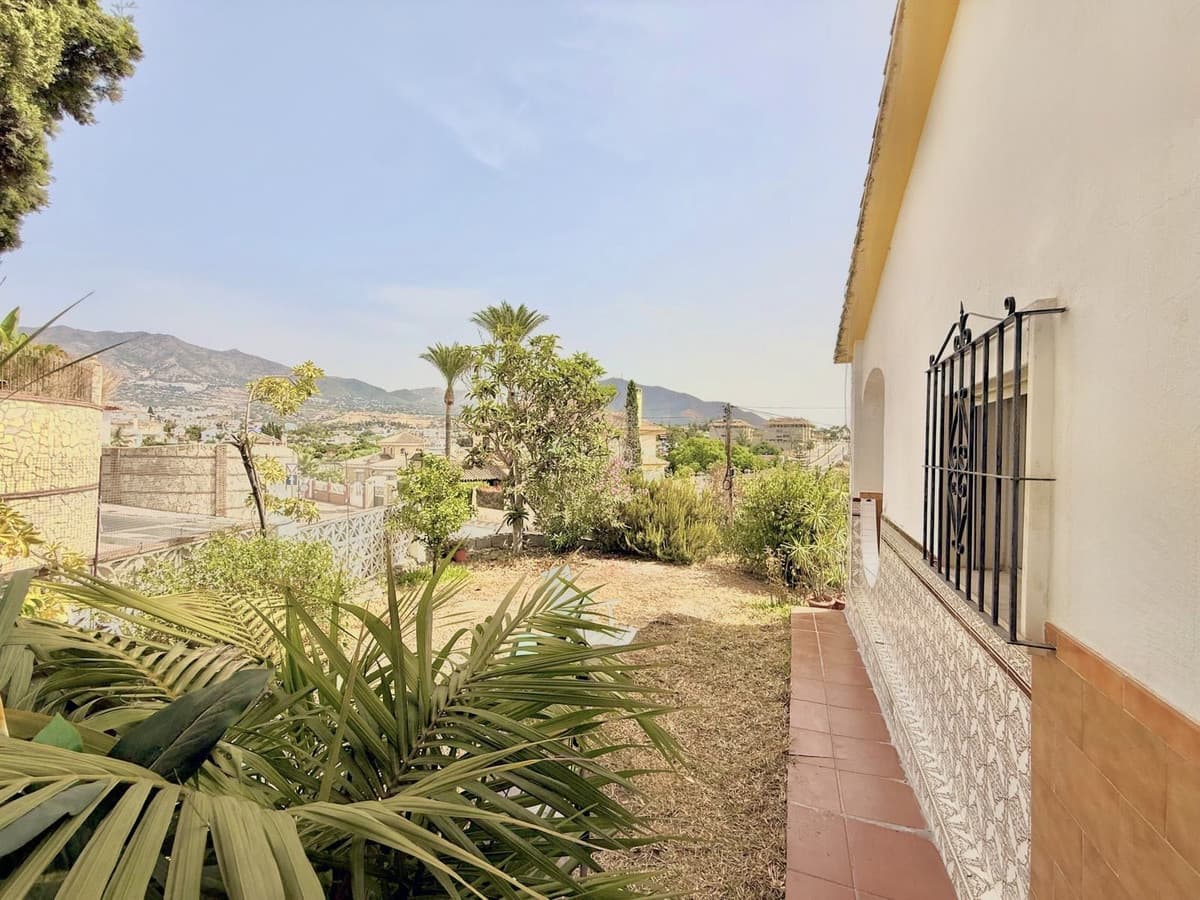 Detached Villa in Mijas — photo 1 of 10