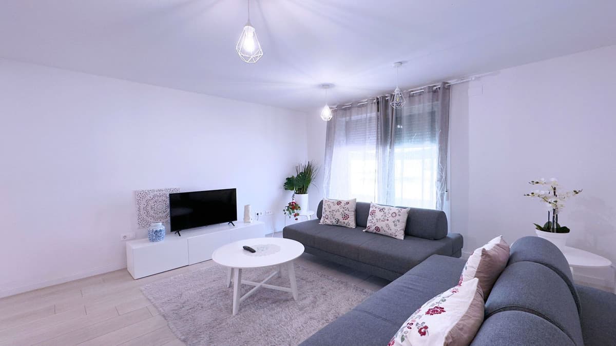 Ground Floor Apartment in Marbella — photo 2 of 10