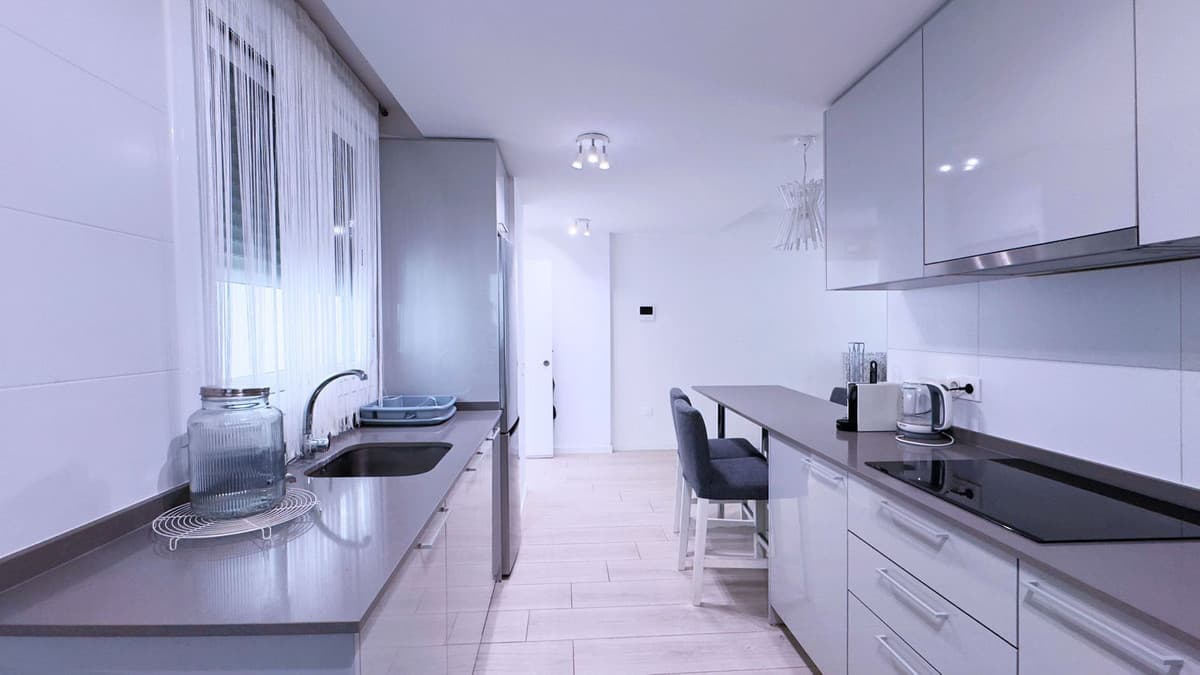 Ground Floor Apartment in Marbella — photo 4 of 10