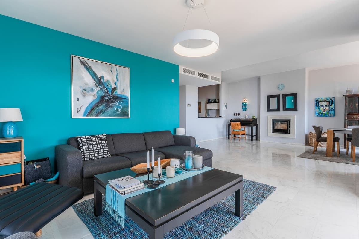 Middle Floor Apartment in La Mairena — photo 2 of 10
