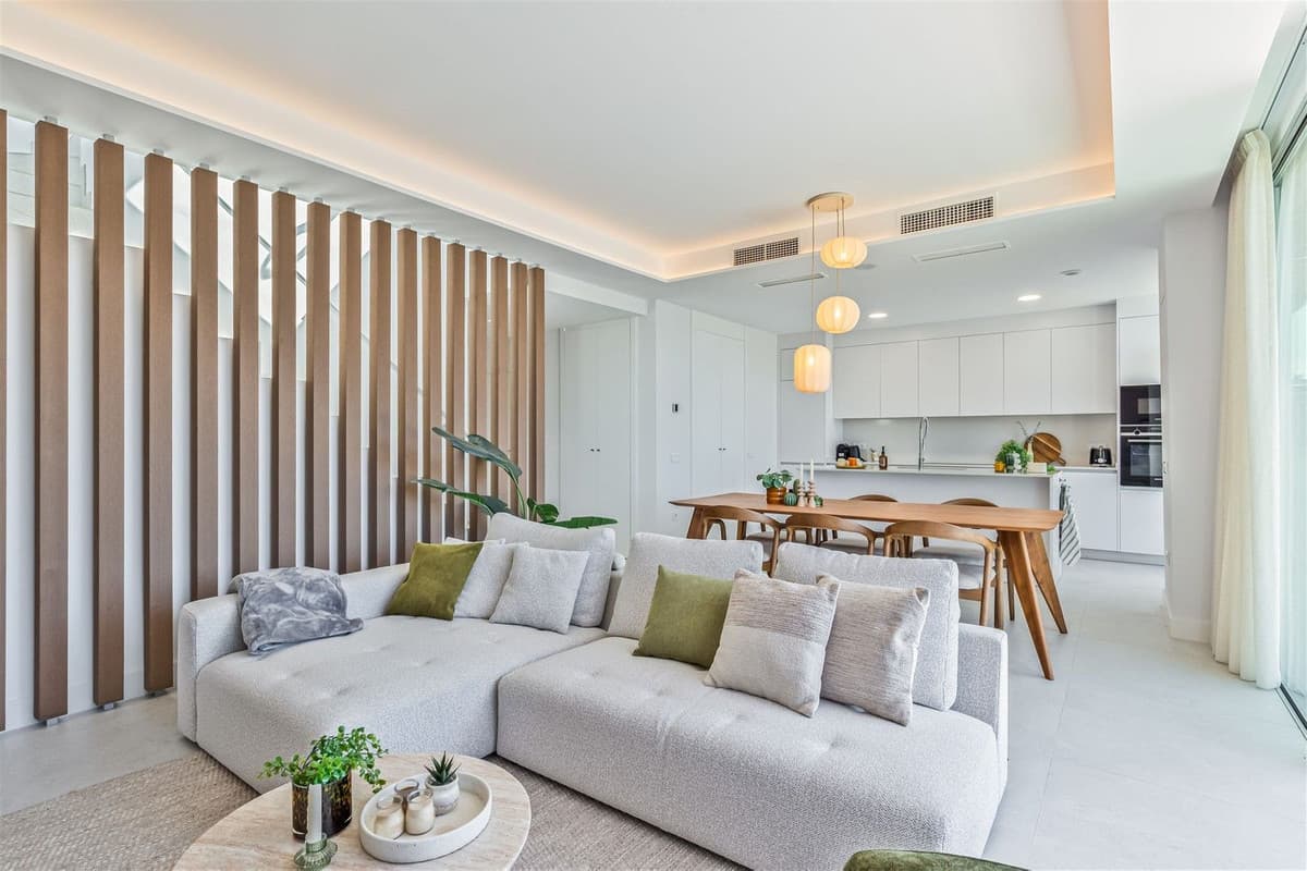 Penthouse Duplex in Santa Clara — photo 3 of 10