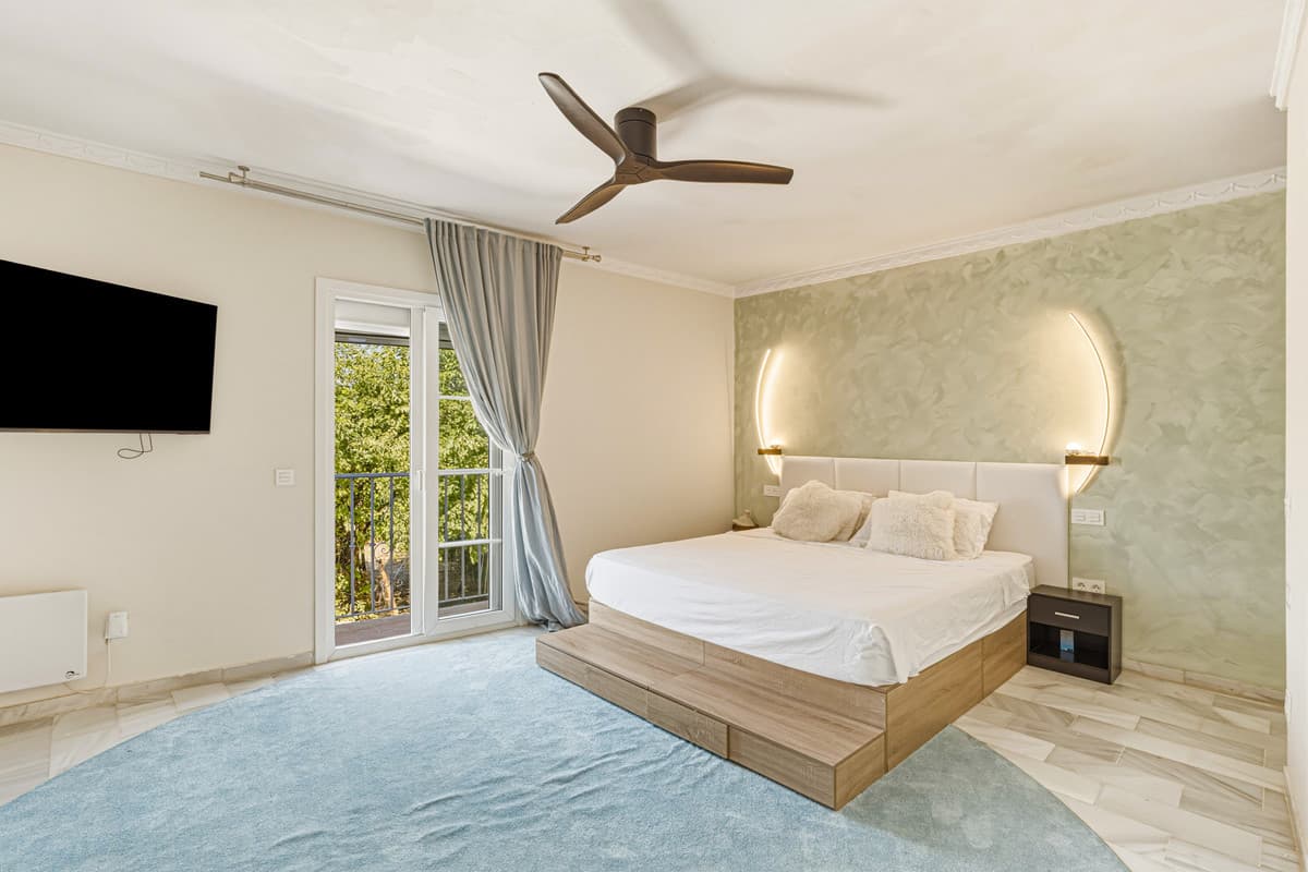 Townhouse in Cancelada — photo 4 of 10
