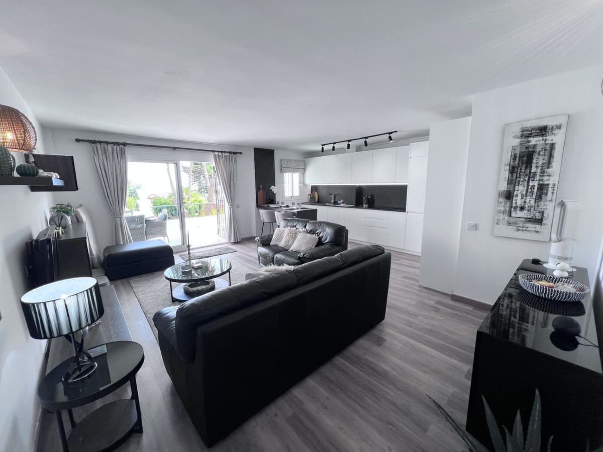 Ground Floor Apartment in Riviera del Sol — photo 2 of 10