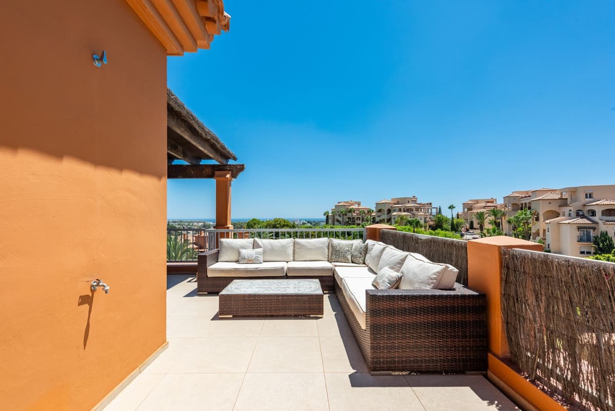 Penthouse in Atalaya — photo 9 of 10