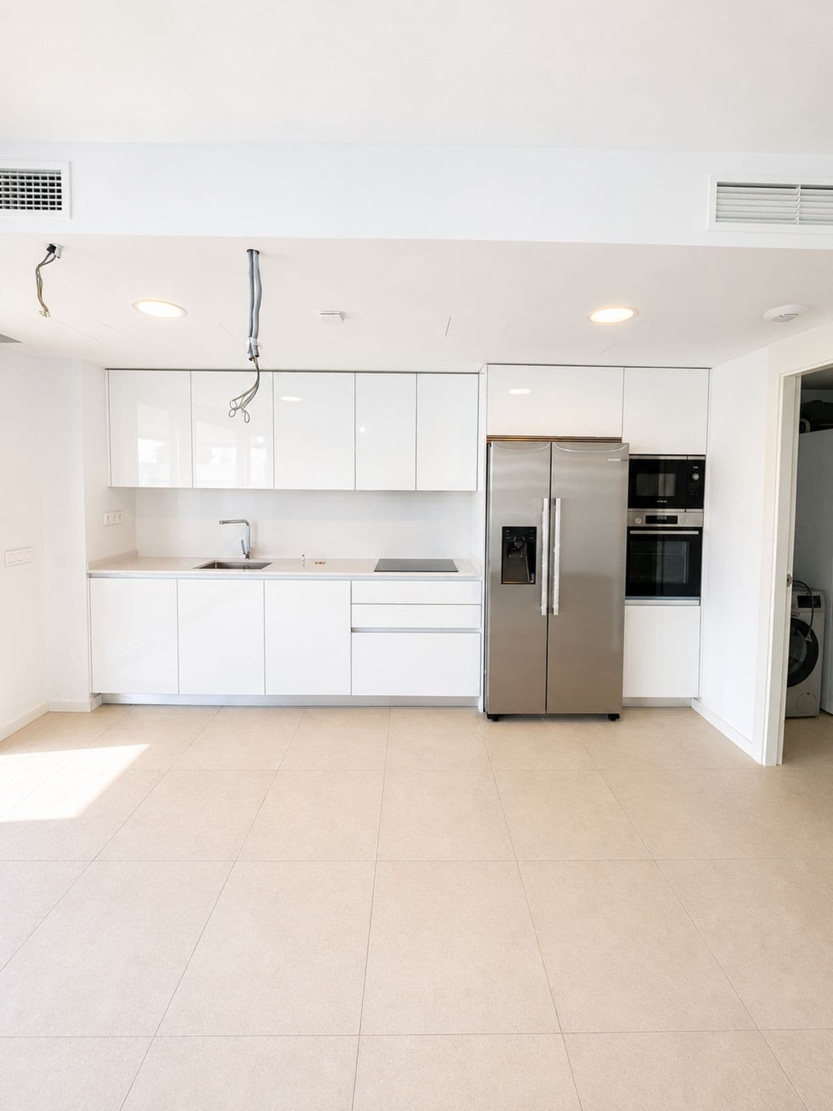 Middle Floor Apartment in Torremolinos — photo 7 of 10