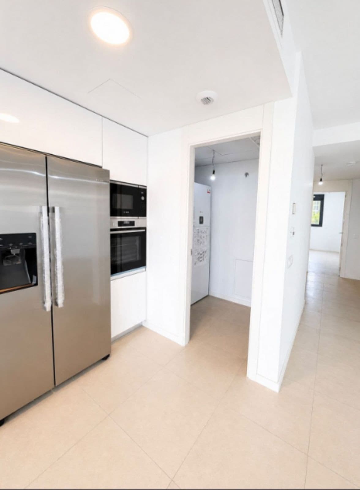 Middle Floor Apartment in Torremolinos — photo 8 of 10