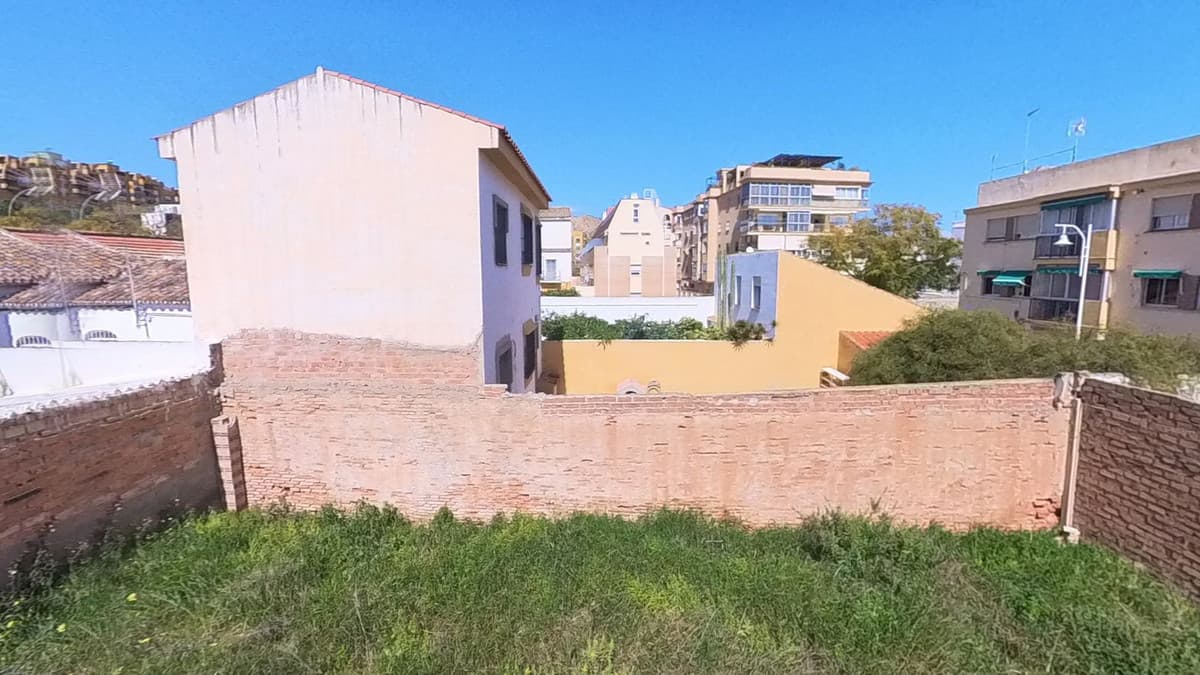 Residential Plot in Teatinos — photo 5 of 10