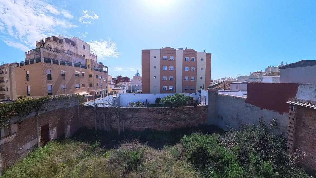Residential Plot in Teatinos — photo 10 of 10