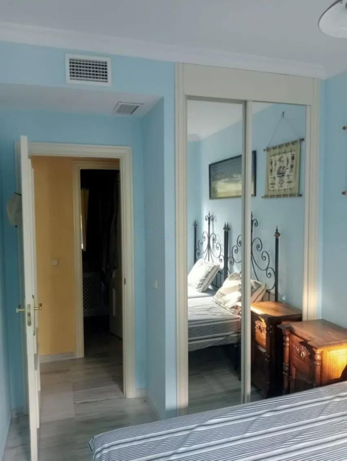 Middle Floor Apartment in Marbella — photo 5 of 10