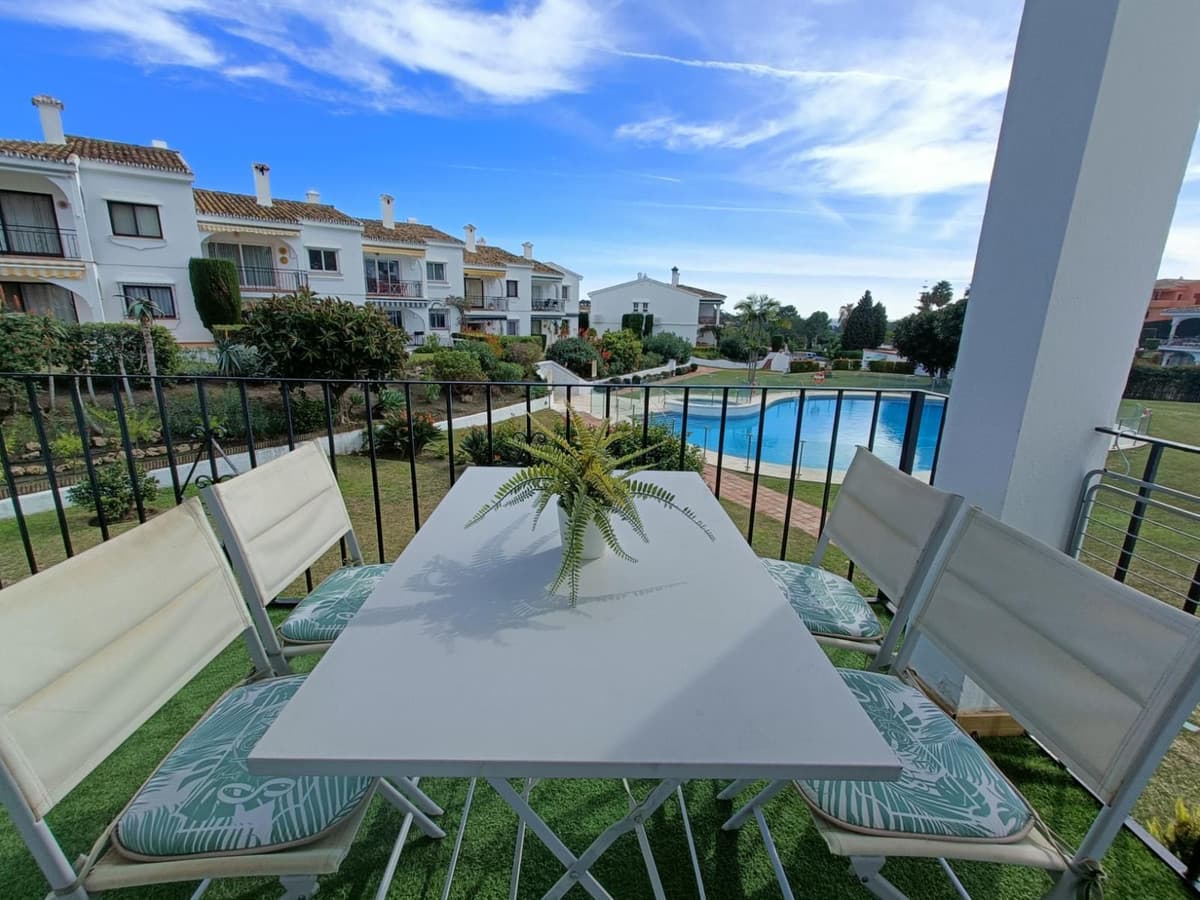 Top Floor Apartment in Estepona — photo 2 of 10