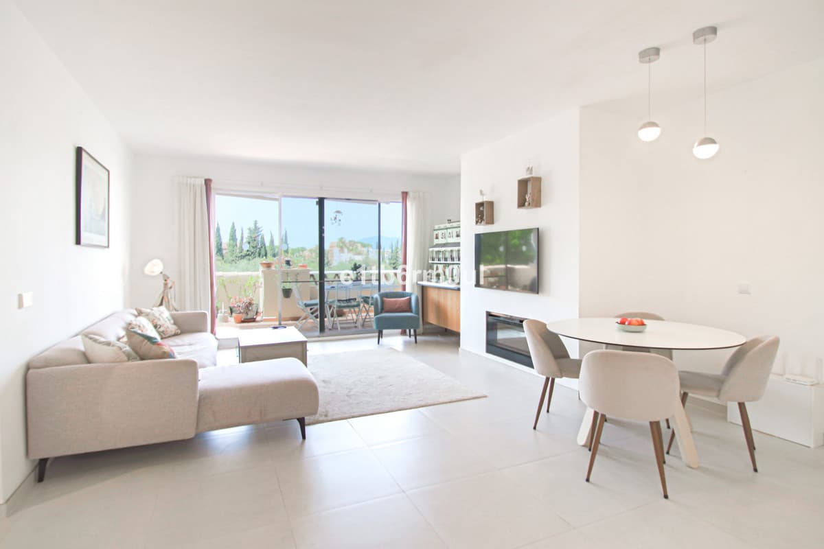 Penthouse in Nagüeles — photo 3 of 10