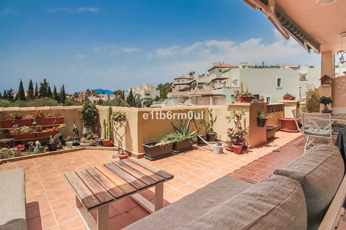 Penthouse in Nagüeles — photo 4 of 10