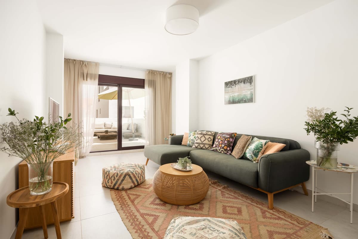 Middle Floor Apartment in Nueva Andalucía — photo 6 of 10