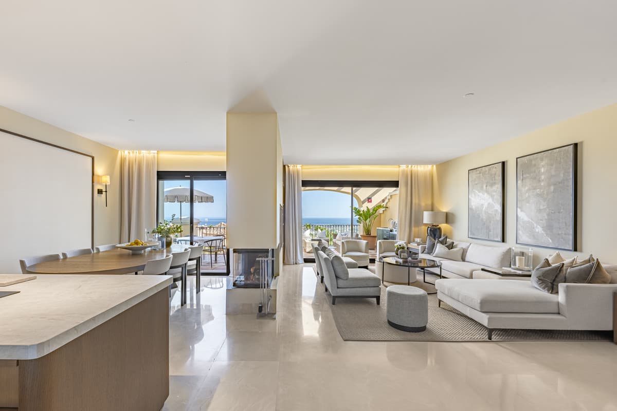 Penthouse in La Quinta — photo 8 of 10