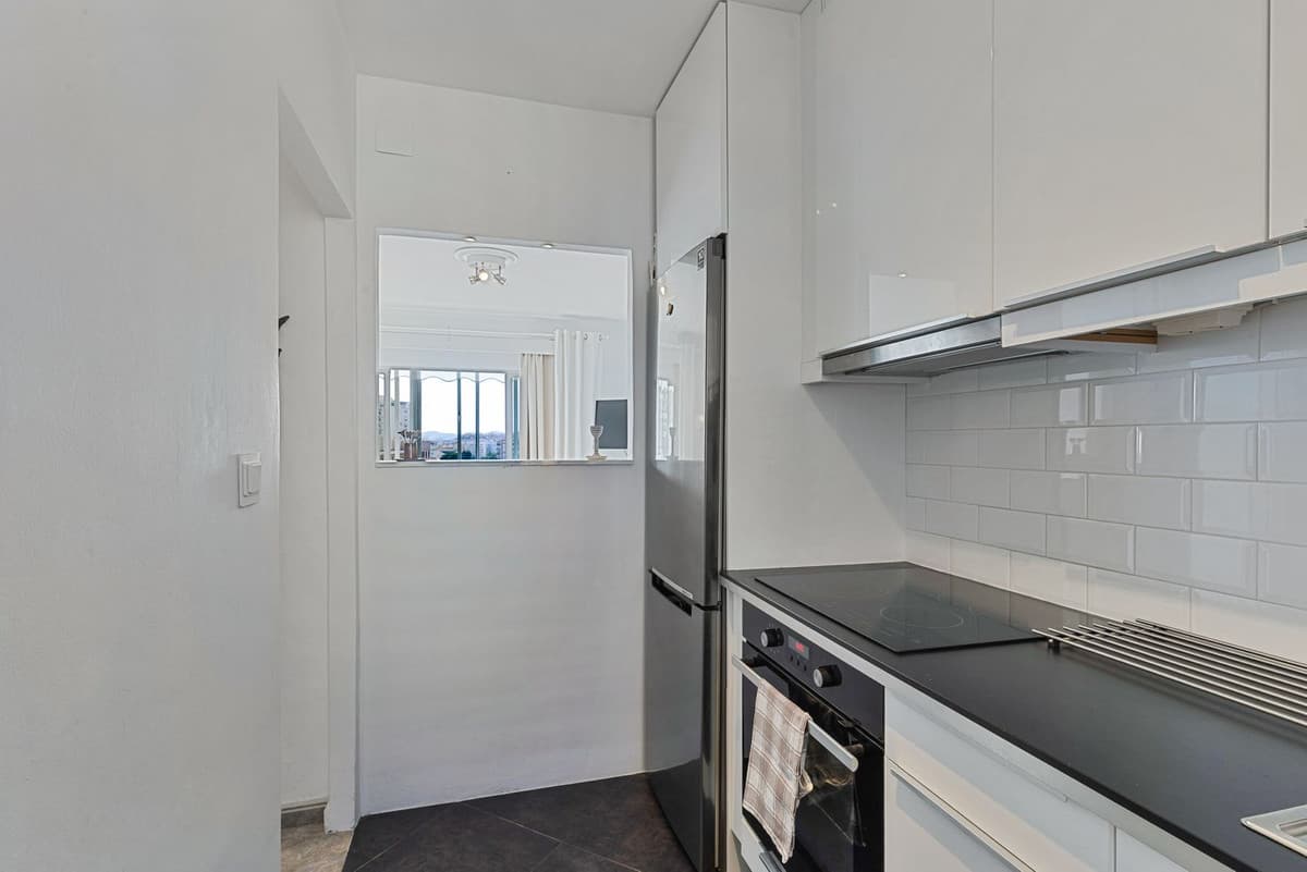 Middle Floor Apartment in Los Boliches — photo 8 of 10