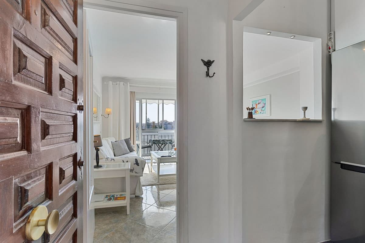 Middle Floor Apartment in Los Boliches — photo 10 of 10