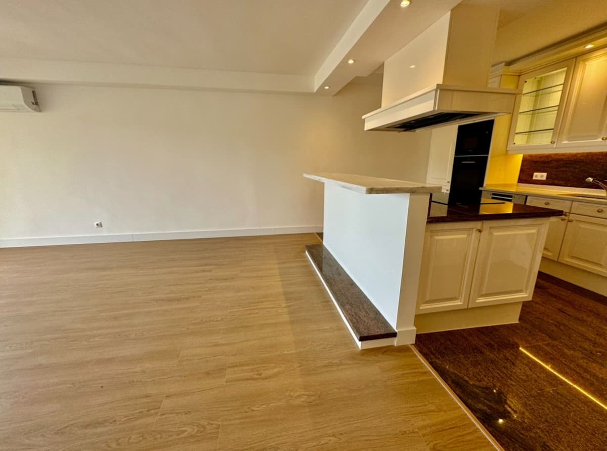 Middle Floor Apartment in Atalaya — photo 5 of 10