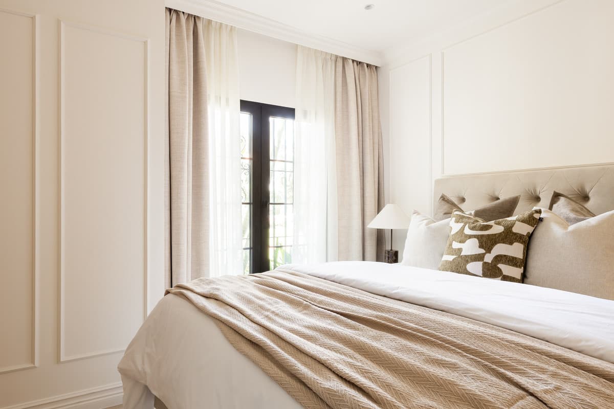 Middle Floor Apartment in Nueva Andalucía — photo 4 of 10