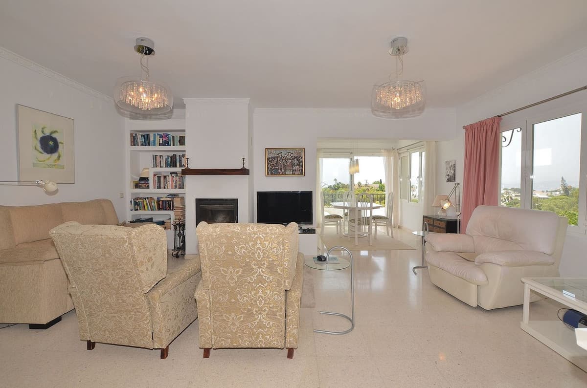 Detached Villa in Benalmadena Costa — photo 8 of 10