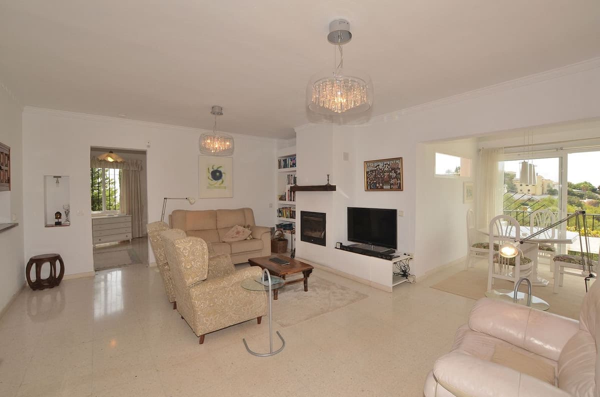 Detached Villa in Benalmadena Costa — photo 9 of 10