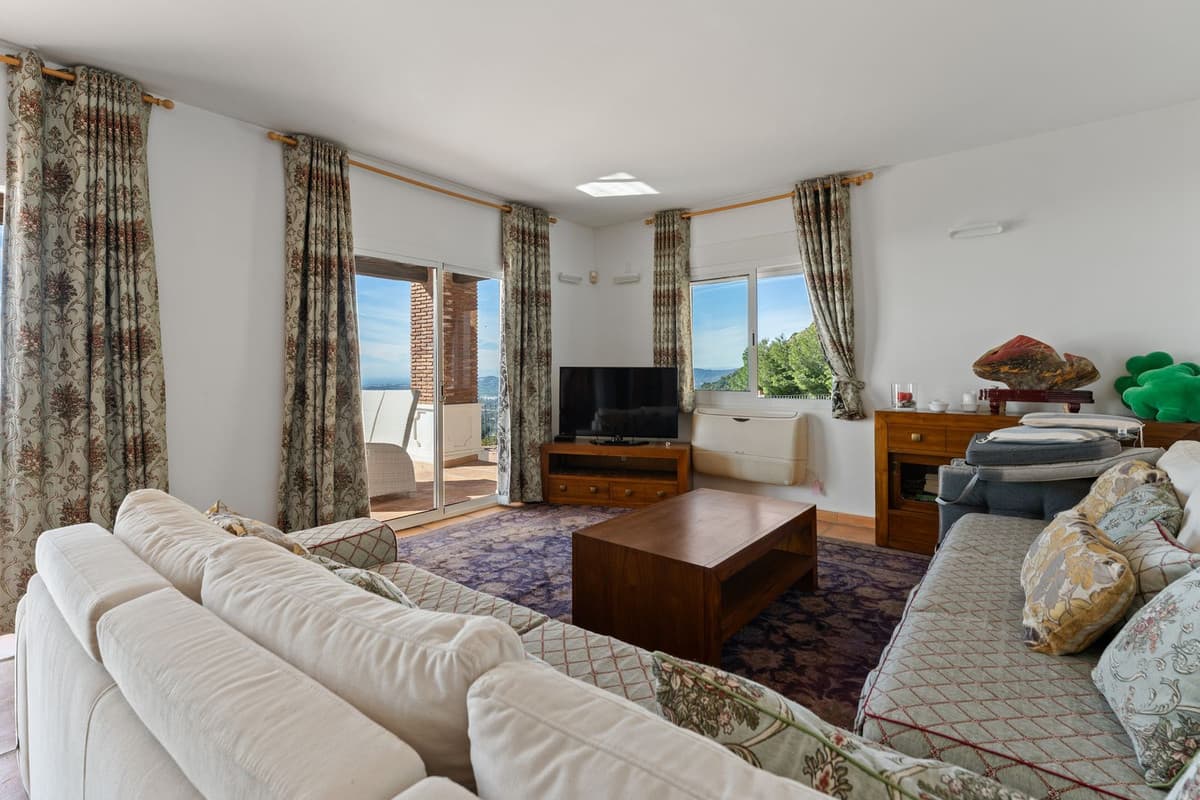 Detached Villa in Mijas — photo 5 of 10