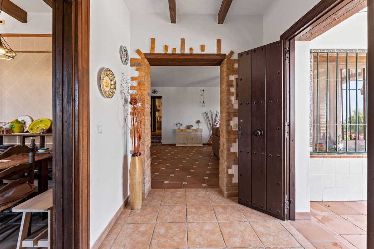 Detached Villa in Mijas — photo 8 of 10