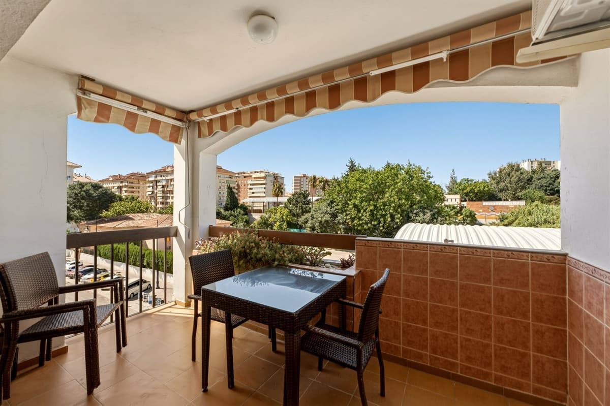 Middle Floor Apartment in Fuengirola — photo 1 of 10