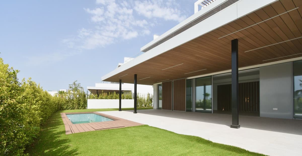 Ground Floor Apartment in Marbella — photo 3 of 10