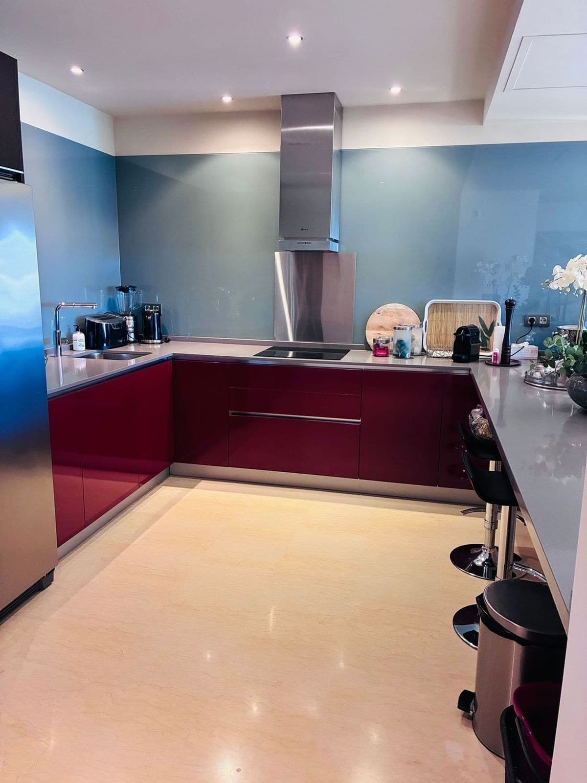 Middle Floor Apartment in Benahavís — photo 7 of 10