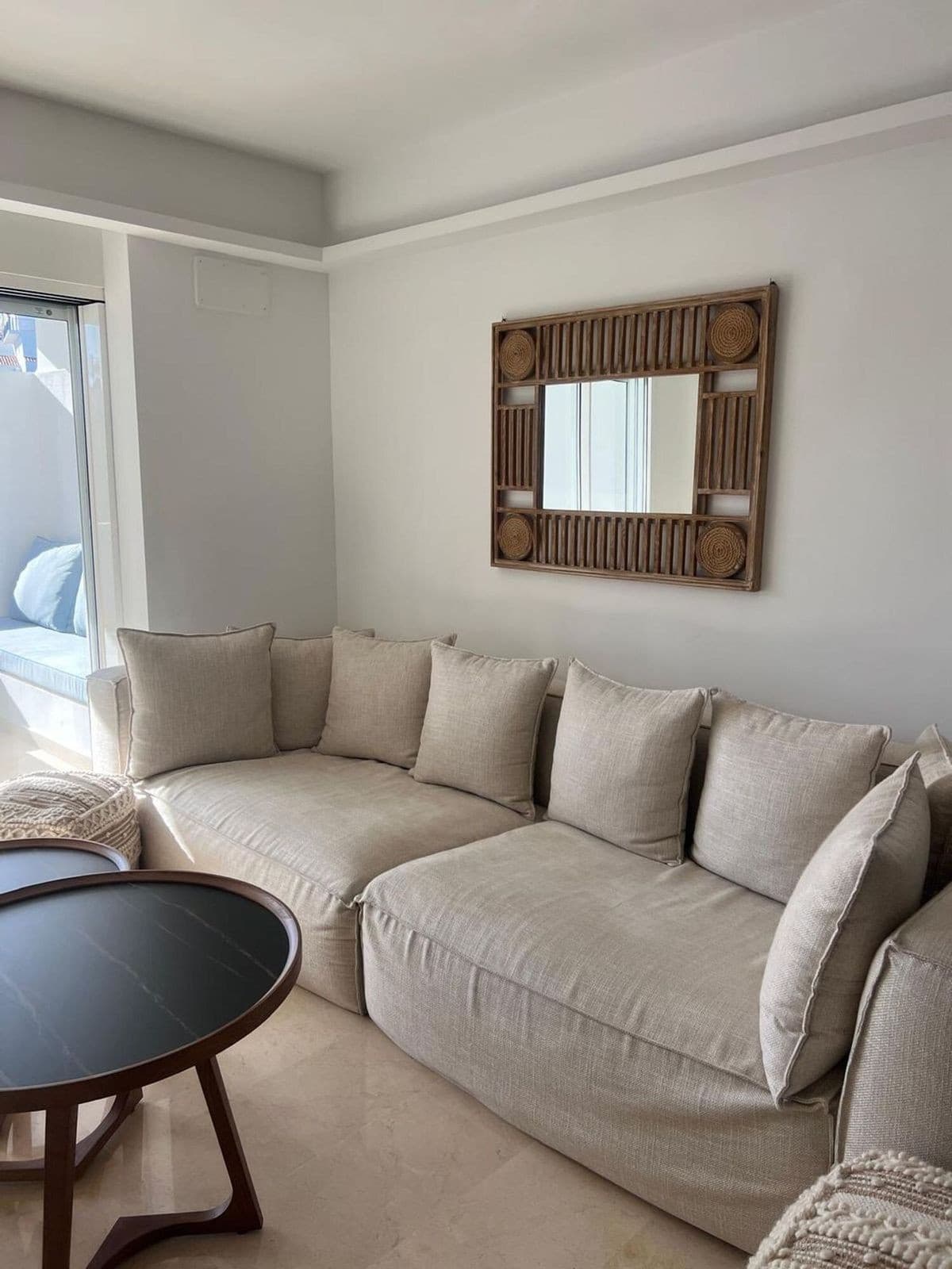 Middle Floor Apartment in Puerto Banús — photo 1 of 10