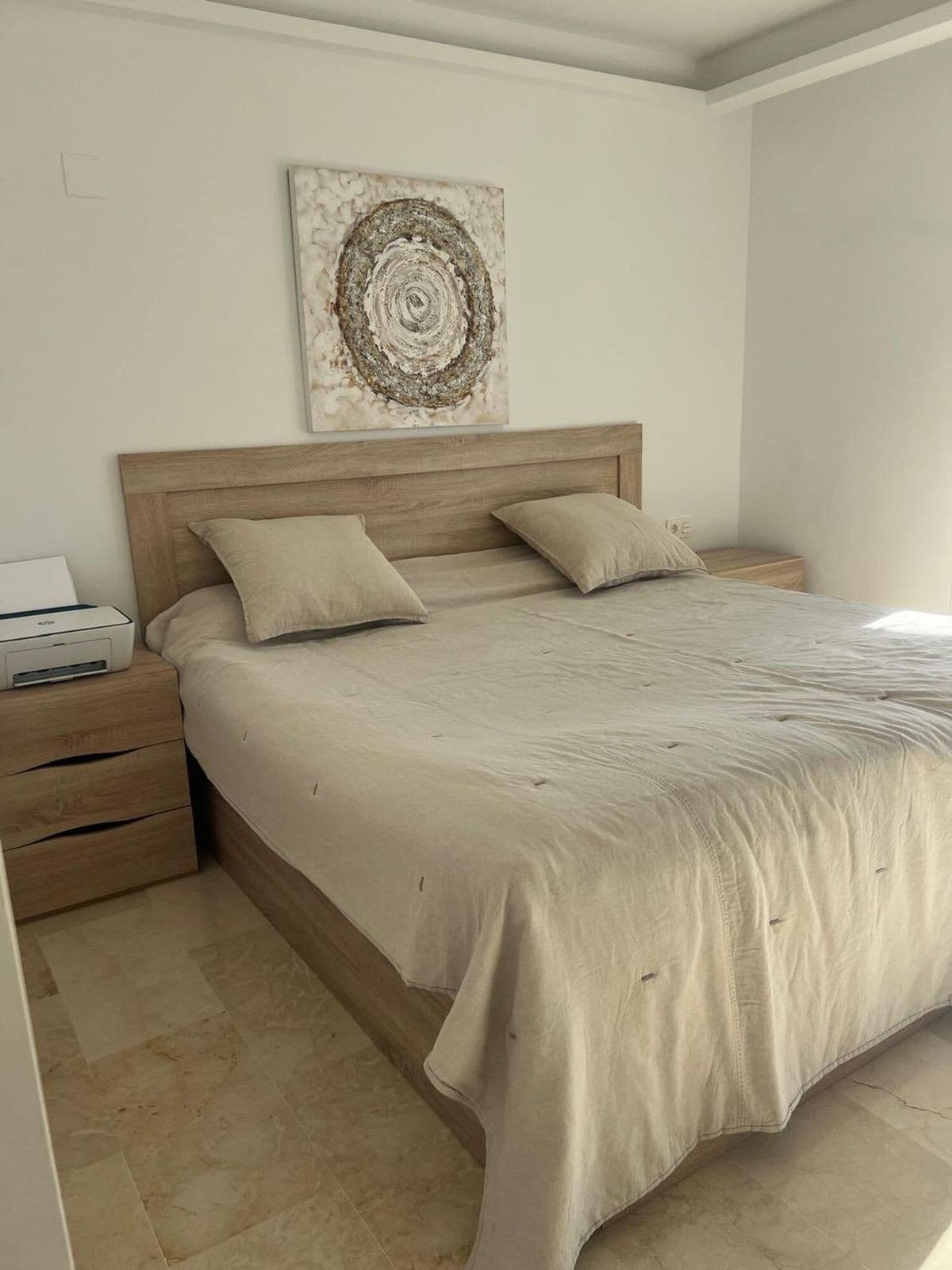 Middle Floor Apartment in Puerto Banús — photo 8 of 10