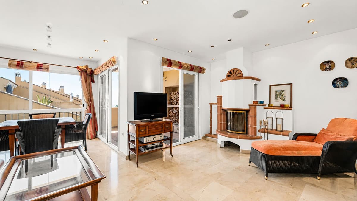 Penthouse Duplex in Costabella — photo 6 of 10