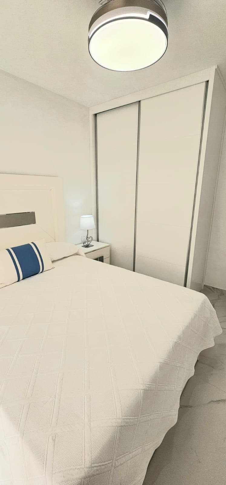 Middle Floor Apartment in Fuengirola — photo 7 of 10