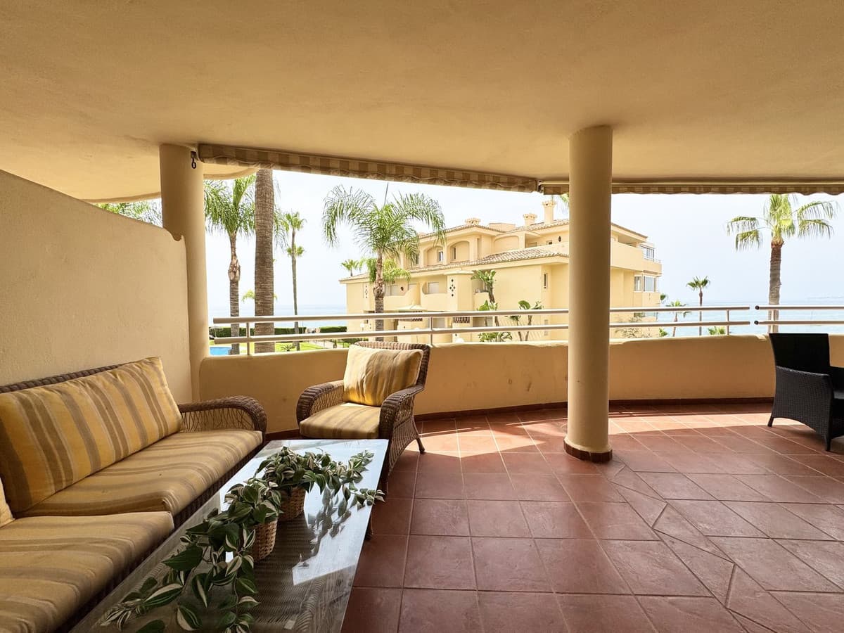 Middle Floor Apartment in Torrequebrada — photo 10 of 10