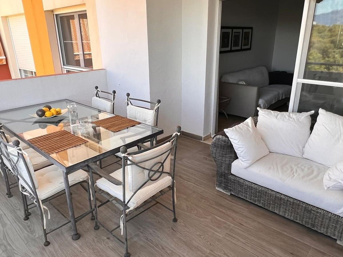 Penthouse in Estepona — photo 2 of 10