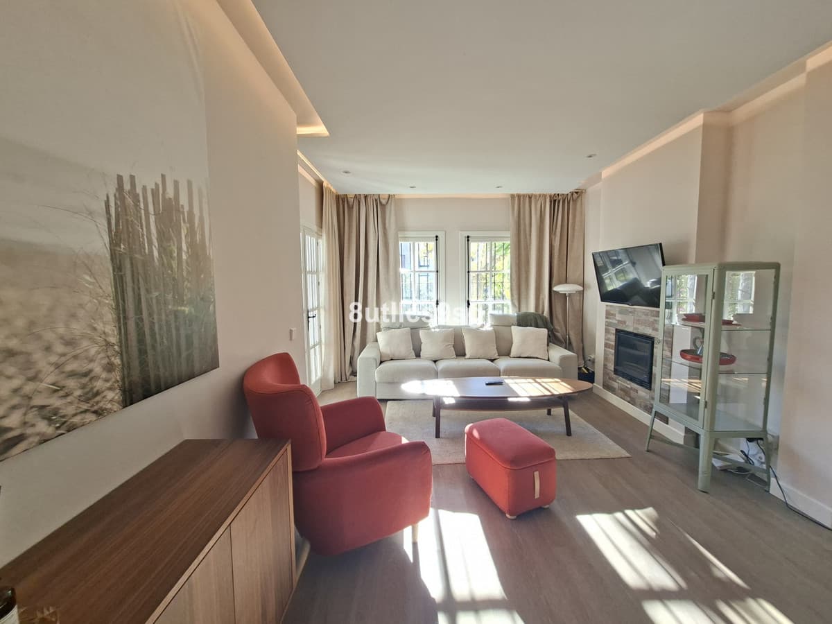 Ground Floor Apartment in Nueva Andalucía — photo 4 of 10