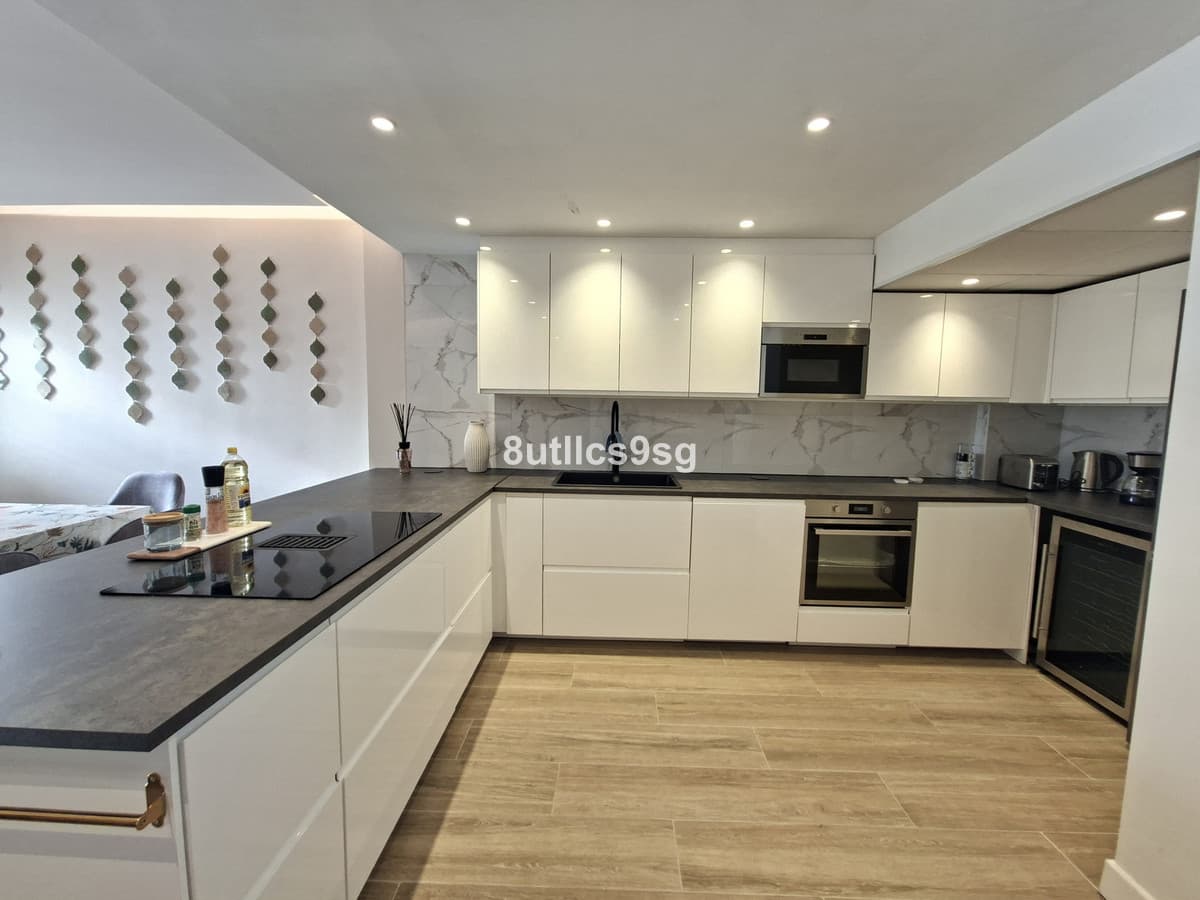 Ground Floor Apartment in Nueva Andalucía — photo 5 of 10
