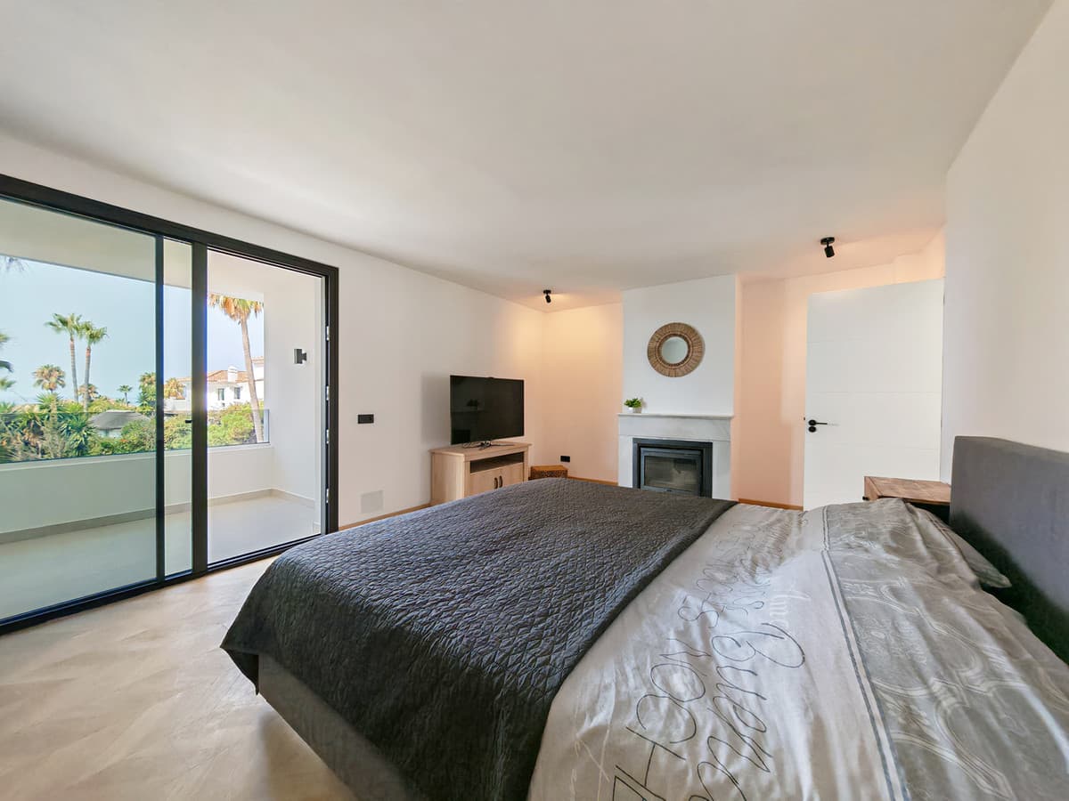 Detached Villa in Elviria — photo 10 of 10