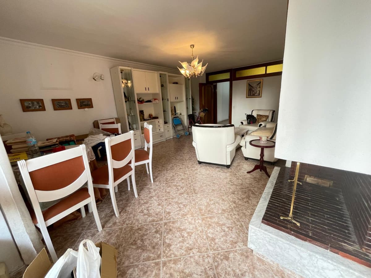 Middle Floor Apartment in Málaga — photo 6 of 10