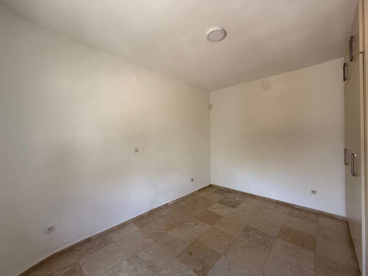 Detached Villa in Marbesa — photo 10 of 10