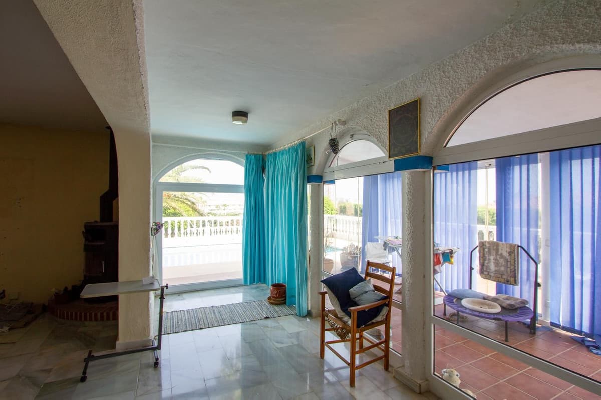 Detached Villa in Mijas Costa — photo 8 of 10