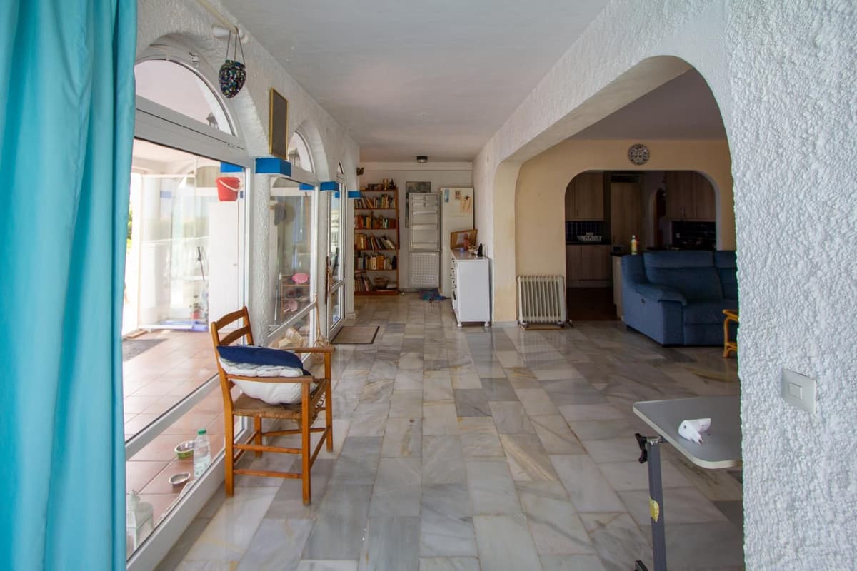 Detached Villa in Mijas Costa — photo 9 of 10