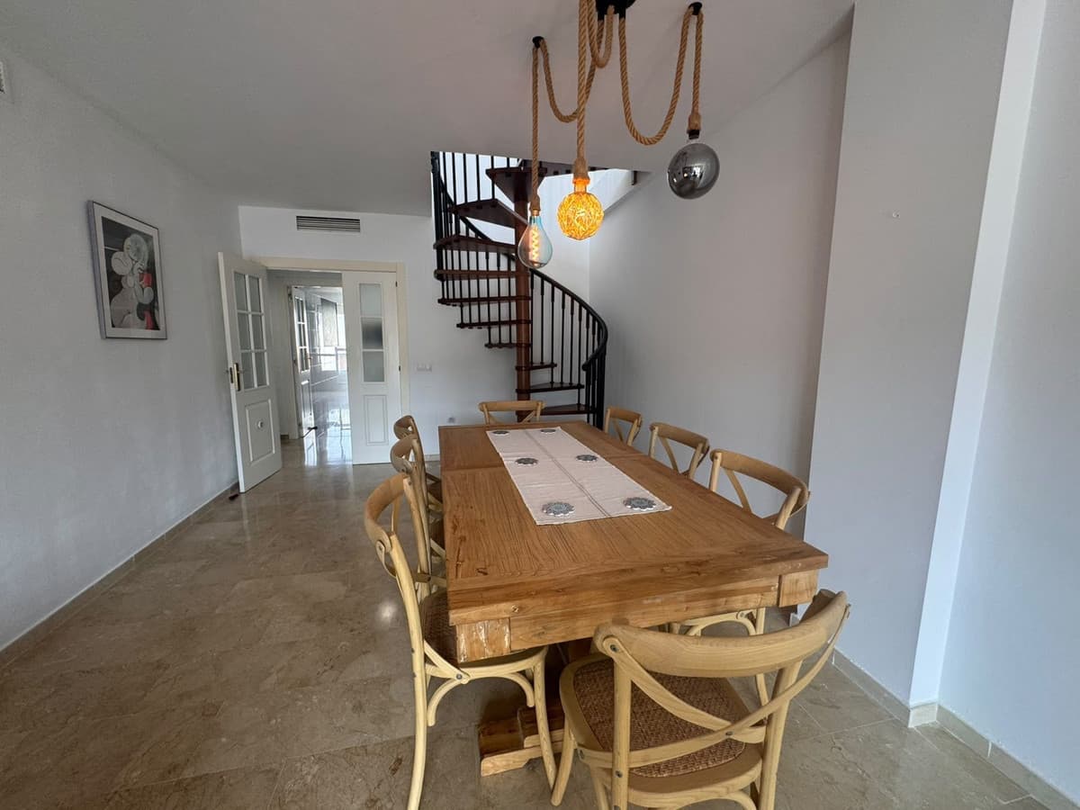 Penthouse Duplex in Manilva — photo 4 of 10
