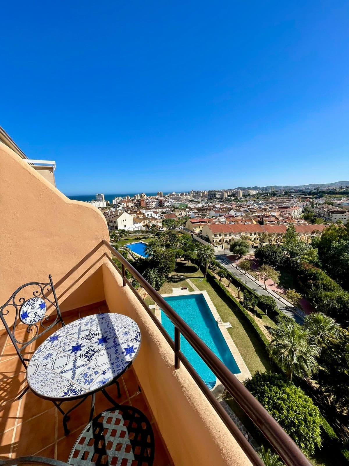 Top Floor Apartment in Los Pacos — photo 1 of 10